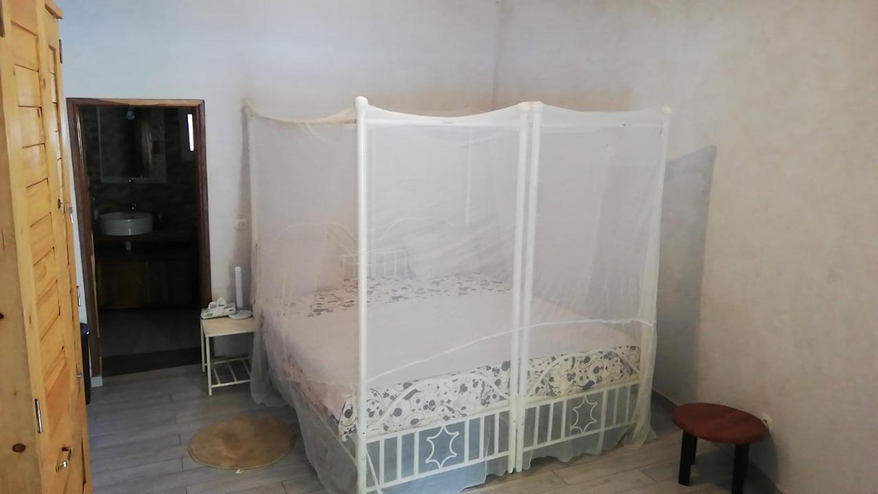 Hotel Les Fromagers Missirah Esterno foto