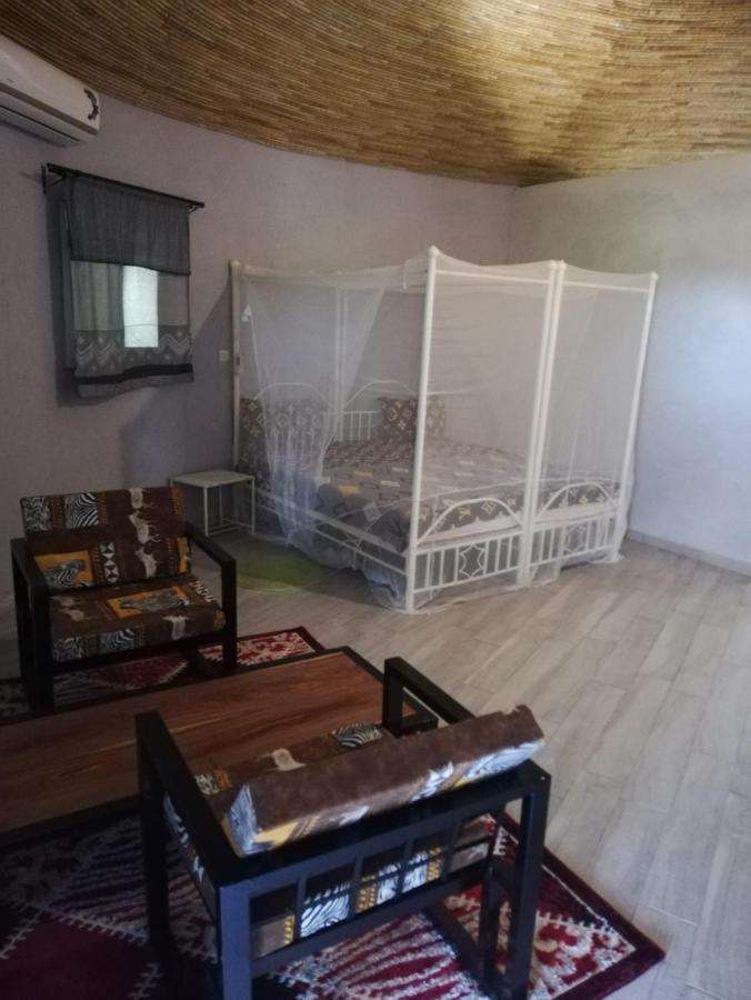 Hotel Les Fromagers Missirah Esterno foto